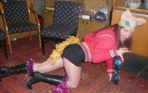 2019-04-29 10_19_01-И смешно, и плакать хочется_ 50 фото королев социальных сетей - Hotzoom.net.png