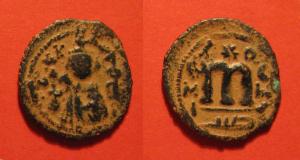 Византия фоллис Констант 2 (3).jpg