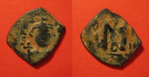 Византия фоллис Констант 2 (6) а.jpg