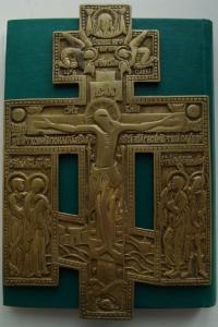 Крест с предстоящими.jpg