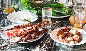 Shashlik_Juice_Plate_Highball_glass_569374_600x360.jpg