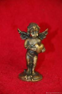 84de200242ef7ecbc1c9e5bb984s--podarki-k-prazdnikam-statuetka-angelochek-s-serdtsem-bronza.thumb.jpg.08a307cdcba7b078973bcc41592ba466.jpg