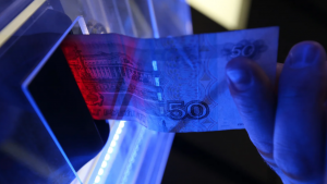 2022-01-15 21_43_08-Отток, как в 2014-м, обвал рубля на 20%_ аналитики оценили предложенные в США са.png