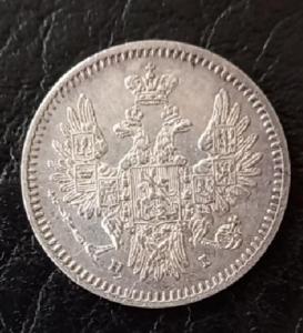 Screenshot_20220320-125053_Magnifier & Microscope [Cozy].jpg