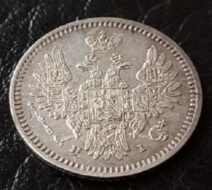 Screenshot_20220320-125119_Magnifier & Microscope [Cozy].jpg