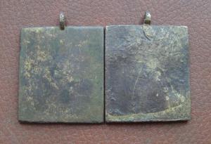 2 иконы рев.jpg