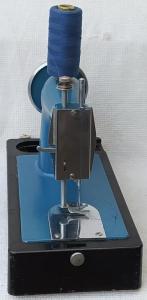 Швейная детская машинка ДШМ-1 СССР , карболит. (4).jpg