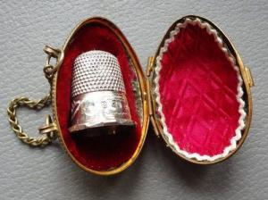 Victorian_Chatelaine_Egg_Thimb_as356a014b-1 (1).jpg