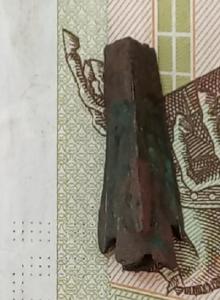 Screenshot_20220729-085856_Magnifier & Microscope [Cozy].jpg