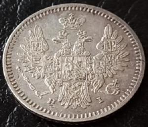 Screenshot_20220320-125119_Magnifier & Microscope [Cozy].jpg