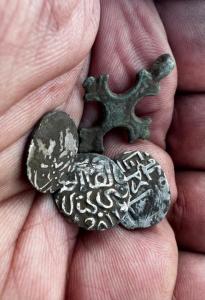 дирхемы корсунь.jpg