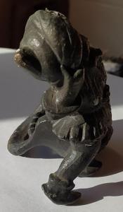 Солонка Гном с корзинкой литье силумин  СССР (4).jpg