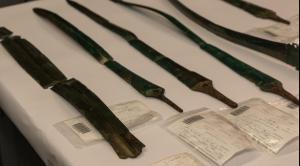 бронзовые мечи для МДР.jpg