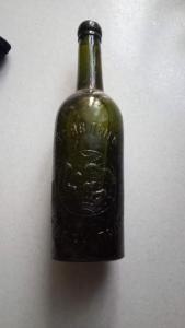 полная бутылка.jpg