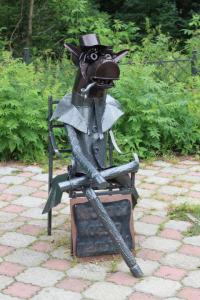 Конь в пальто_1.jpg