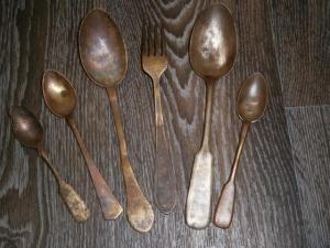 вилки ложки шесть шт старин 001.JPG