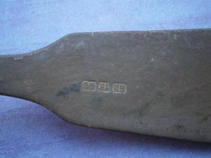 ложка с вилкой и крестик на цепи 005.JPG