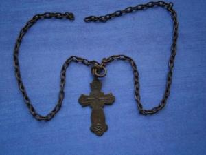 ложка с вилкой и крестик на цепи 009.JPG