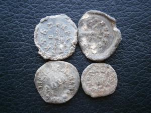 две тельн иконки+4 пломбы цари 009.JPG