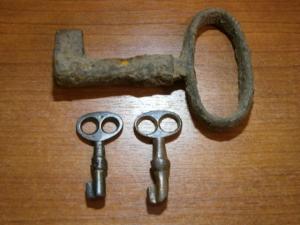замочки и ключики стар.юра 009.JPG
