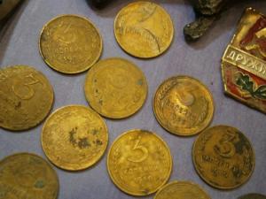 разное с пистолем и монетами 009.JPG