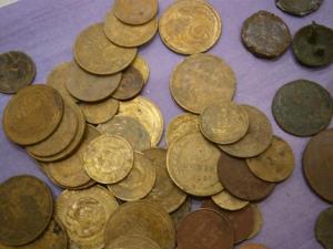 разное с монетами ссср и остатками имперских на опыты 011.JPG