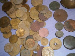 разное с монетами ссср и остатками имперских на опыты 013.JPG