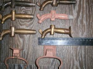 11 кранов самовар с 2 ручками 004.JPG