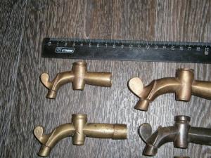 11 кранов самовар с 2 ручками 007.JPG