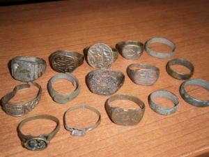15 старых колец не очень 002.JPG