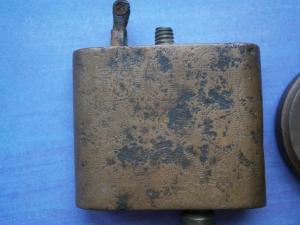 лот зажигалок+замочек с 3ключик+ключ больш на цепи 002.JPG