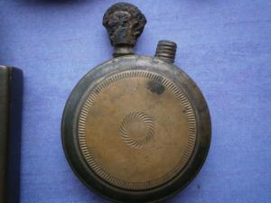 лот зажигалок+замочек с 3ключик+ключ больш на цепи 004.JPG