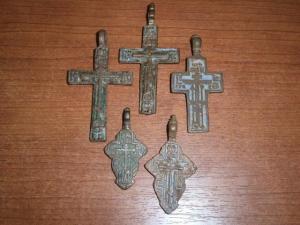 5 крестиков с эмалями + 4 красив маленьк 001.JPG