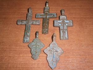 5 крестиков с эмалями + 4 красив маленьк 002.JPG