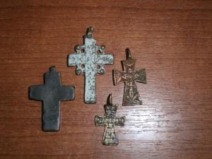 5 крестиков с эмалями + 4 красив маленьк 014.JPG