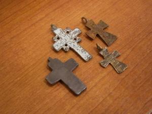 5 крестиков с эмалями + 4 красив маленьк 017.JPG