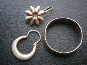 две серьги и кольцо обруч 84 пробы 001.JPG
