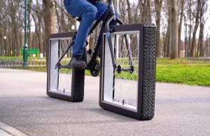 bike-square-wheels-designboom-02.thumb.jpg.83a42a4e10ddb288ab5bb53dbaa89fb3.jpg