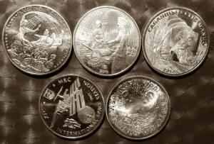 Казахстан 50тенге Наурыз, Суиндир, Манул, МКС, Ëж Р.jpg