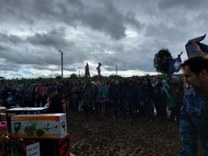 lgC-t3EG4XlybmjbVcXv-AlMJpe7-2z9jAiH1v0yibUWEi9D2nmmDPgHiS8N21gMkaDAUciz37Vad1EamNeBs-C4.jpg